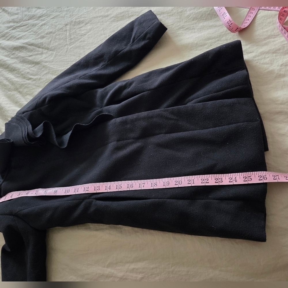 Holiday Editions Elegant Black Coat with Ruffle Detail Girls Size Small(6/6x) - Picture 6 of 6